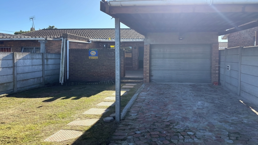 2 Bedroom Property for Sale in Belmont Park Western Cape